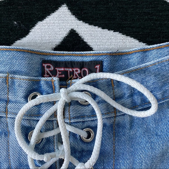 Vintage 1990s Retro 1 Lace Up Jean Shorts Size 5 Y2K - Picture 5 of 6